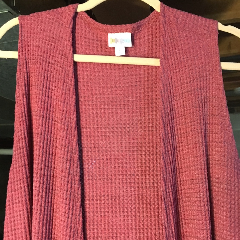 Gorgeous raspberry waffle Lularoe joy